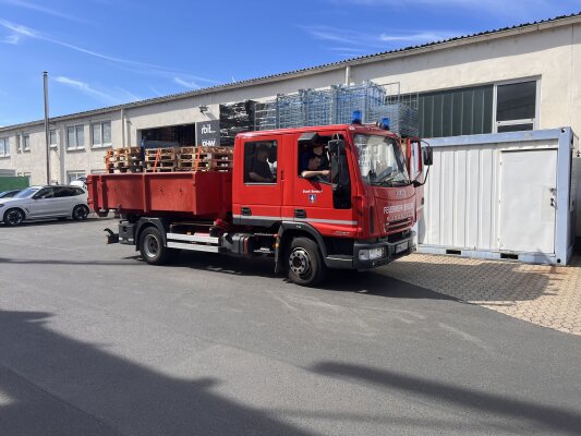 Die Feuerwehr war letzte Woche bei uns. *Kreisch!*  - 