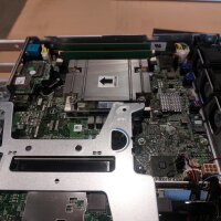 Dell PowerEdge R230 Xeon E3-1240 V5 32GB DDR4 H330 Rack Server inkl. Rail Kit