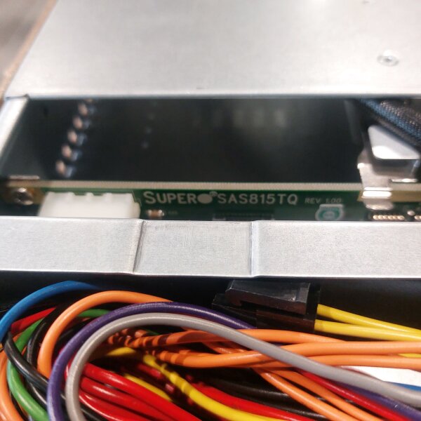 Supermicro CSE-813MT-350CB 4X LFF SAS / S-ATA Rack Chassis