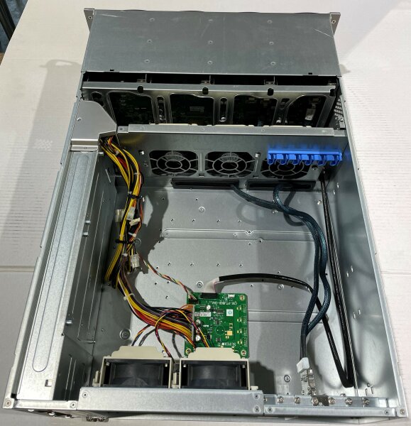 Supermicro CSE-846 4U JBOD Server Storage Chassis 24x 3,5" BPN-SAS2-846EL1