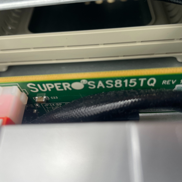 Supermicro Server Gehäuse CSE-815 1U BPN-SAS815TQ 2x PWS-706P-1R 80+ Platinum