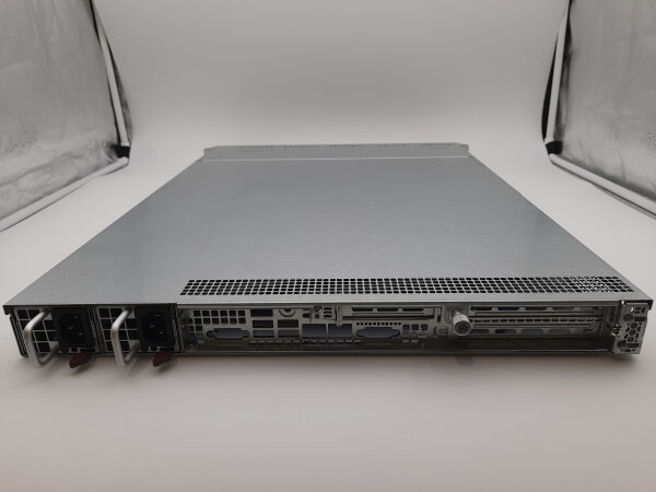 Supermicro CSE-116 + BPN-SAS3-116A-N2 Rev. 1.11 + 2x PWS-706P-1R