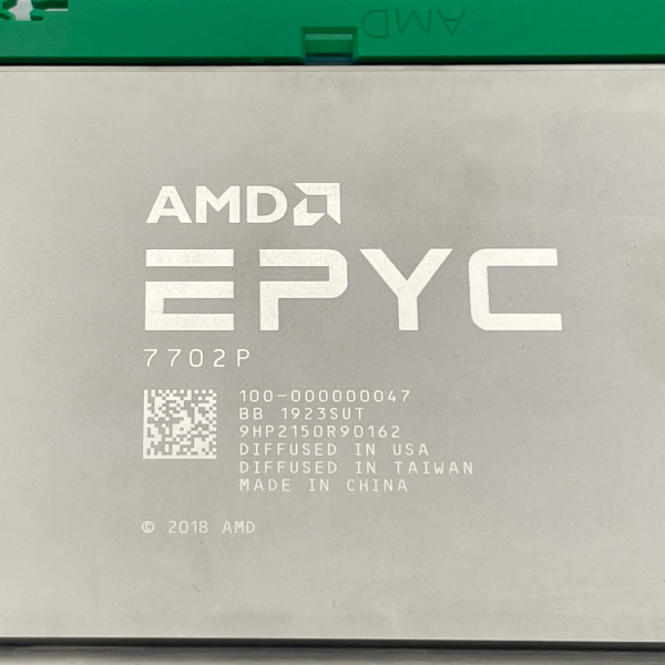 AMD EPYC 7702P 64C Server Prozessor 64x 2,00 GHz 256MB LGA4094 SP3 CP Entsperrt