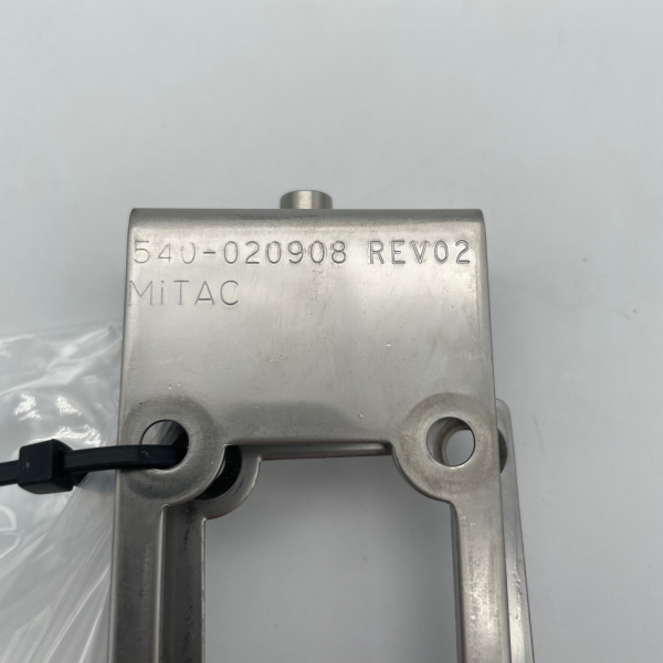 Juniper Networks 540-020908 Switch Rack Mounts für EX3200 / EX4200 mit Schrauben