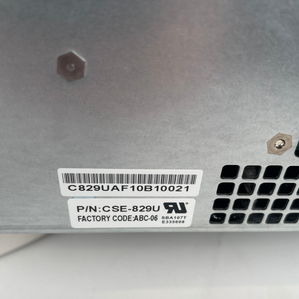 Supermicro CSE-829 E5-2620v3 X10DRU-i+ SAS3-826EL1 64 GB DDR4 Server mit Caddys