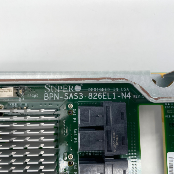 Supermicro BPN-SAS3-826EL1-N4 SAS3 12x 3.5" SAS/SATA NVMe Backplane für CSE-826