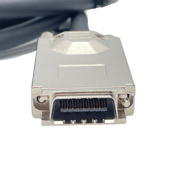 Universal TurboTwin Madison Cable DDU-500-0088-0001 CL2 28AWG SAS 10GBASE-CX4