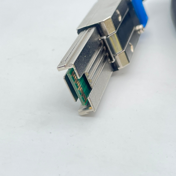 Universal TurboTwin Madison Cable DDU-500-0088-0001 CL2 28AWG SAS 10GBASE-CX4