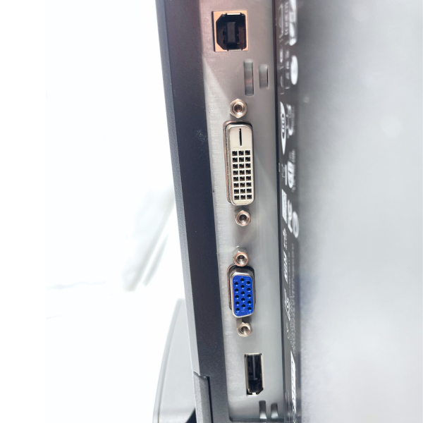 HP EliteDisplay E271i 27" 1920 x 1080 FullHD LED IPS Monitor DVI-D DisplayPort