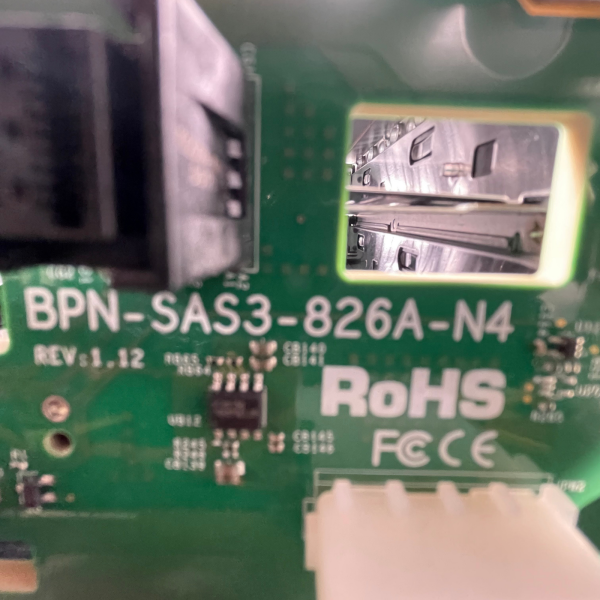 Supermicro As-2023US-TR4 CSE-829U BPN-SAS-826A-N4 H11DSU-iN rev2.10 PWS-1k62A-1R