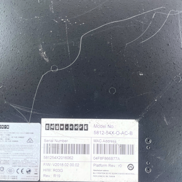 Edge-Core Networks Switch AS5812-54X B2F 48x 10GbE SFP+ 6x 40GbE QSFP+ 2x PSU