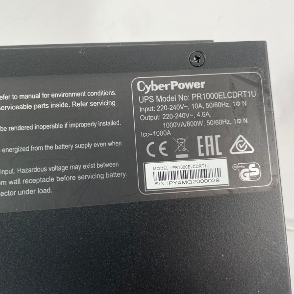 CyberPower  PR1000ELCDRT1U Line-Interactive USV 670 Watt 1kVA 6xAC schwarz