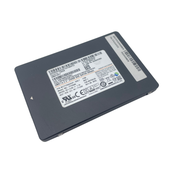 Samsung 256GB 2,5" SSD 6 GB/s SATA III Festplatte CM871a MZ7TY256HDHP-000L7