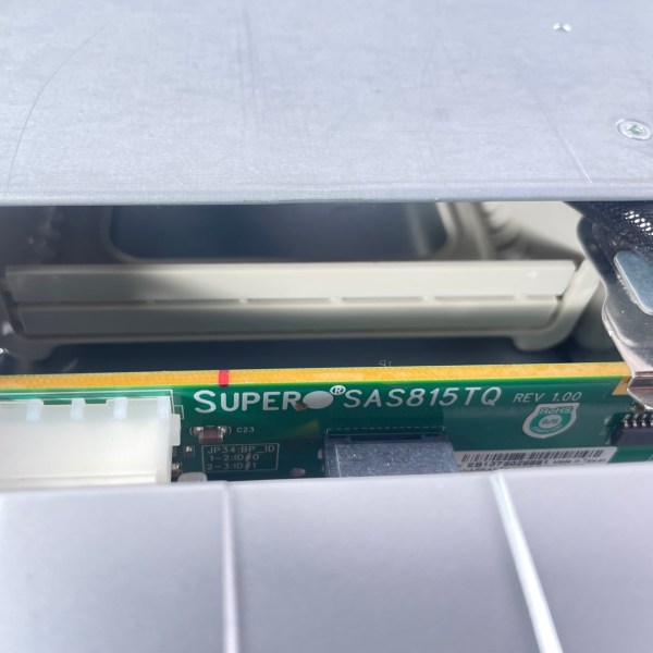 Supermicro CSE-815 1U Server X10DRW-i Mainboard 4x3,5 SAS-SATA Backplane Caddys