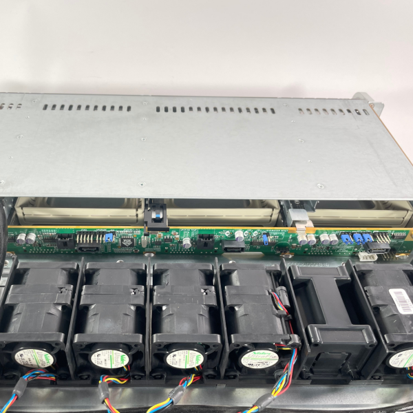 Supermicro CSE-815 1U Server X10DRW-i Mainboard 4x3,5 SAS-SATA Backplane Caddys