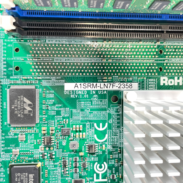 Supermicro 1U Server CSE-512 Atom C2358 8GB RAM 7x LAN A1SRM-LN7F PWS-203-1H