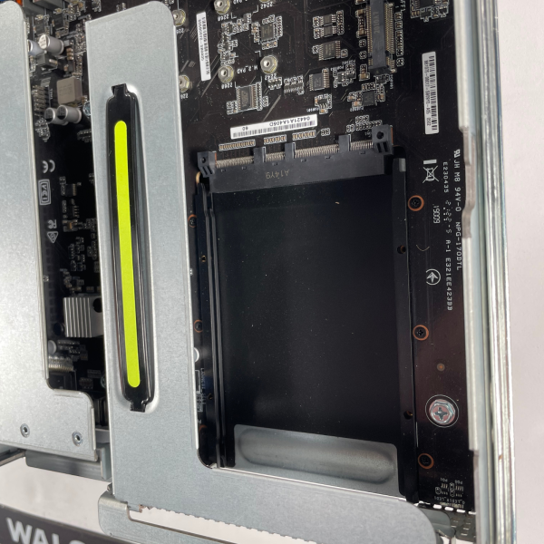 ASUS RS500A-E11-RS12U 1U Server Barebone 12xSFF NVMe/SAS/SATA EPYC 7003 w/Rails