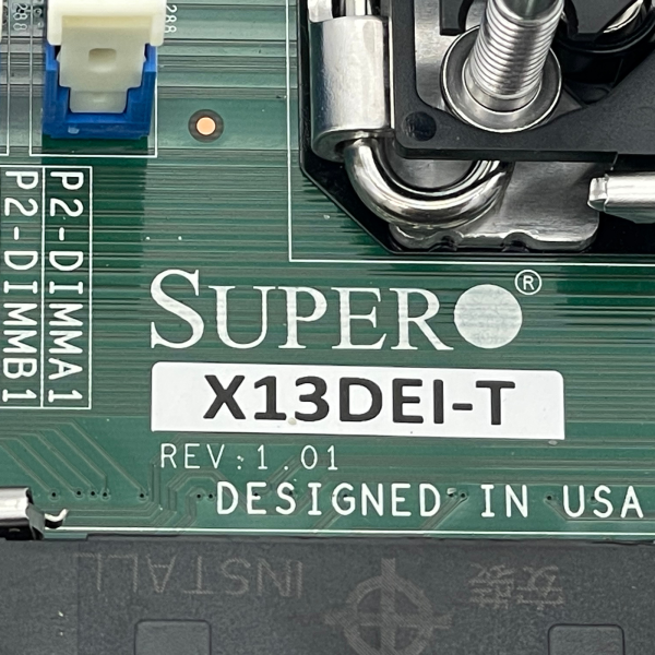 Supermicro X13DEI-T Dual LGA4677 E-ATX Mainboard Xeon 5./4. Gen DDR5 10GbE CXL
