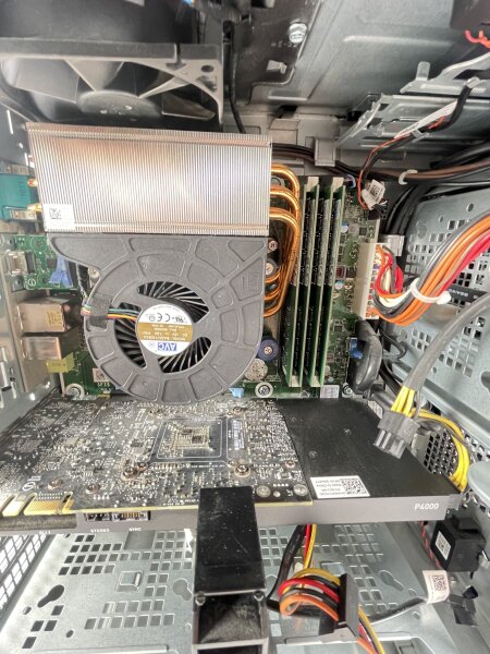 Dell Precision 3630 Tower Xeon E-2186G 64GB RAM 512GB SSD P4000