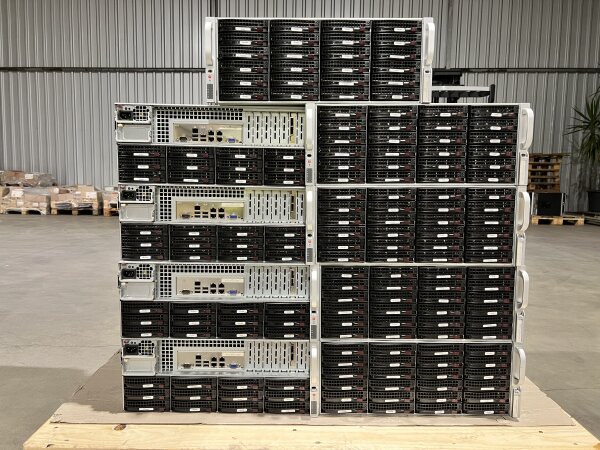 Supermicro CSE-847 X9DRD-7LN4F-JBOD 4U E5-2670 32GB DDR3 ECC 36x3,5" SQ-PSU
