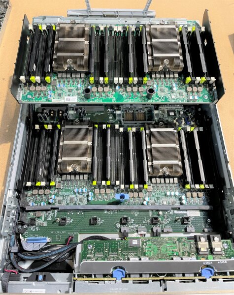 Dell PowerEdge R820 2U 8x 2,5 SFF 2x PSU PS-2112-4D-LF