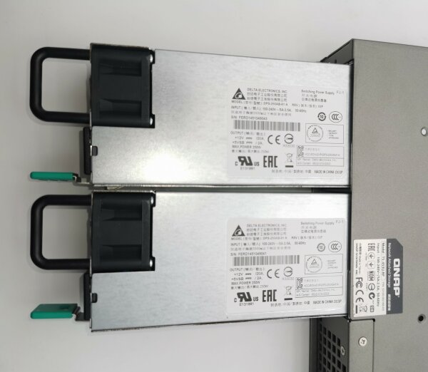 QNAP NAS Storage TS-453U-RP inkl. 2x Netzteil DPS-250AB-81 A