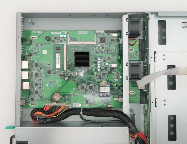 QNAP NAS Storage TS-453U-RP inkl. 2x Netzteil DPS-250AB-81 A