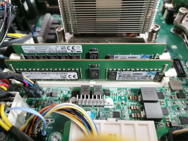 HPE ML150 Gen9 Tower 128GB RAM 2x E5-2620 V4 Red. PSU RAID