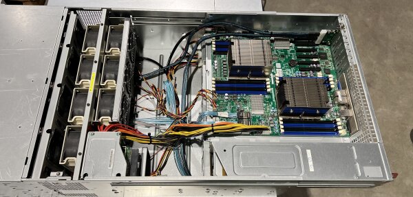 Supermicro CSE-847 X9DRD-7LN4F-JBOD 4U E5-2670 32GB DDR3 ECC 36x3,5" Barebone