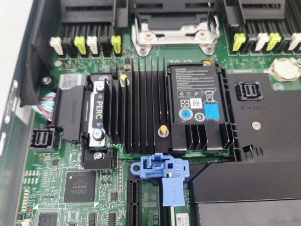 Dell PowerEdge R630 8xSFF - 2x E5-2620 v3 - 0GB - PERC H730 - I350-T4 - 2x PSU