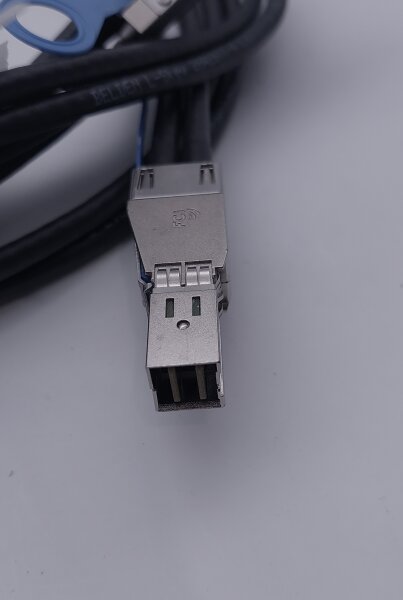 Dell SFF-8644 auf SFF-8088 - SAS 6Gbps 3M - Gebraucht