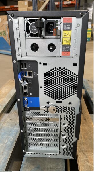 Lenovo ThinkSystem ST550 Xeon Silver 4208 96GB DDR4 2933V 8x 2.5" SFF SAS Tower