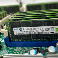 Supermicro X9DR3-LN4F+ Mainboard 2x Xeon E5-2643 384GB DDR3 2x4U Active Heatsink